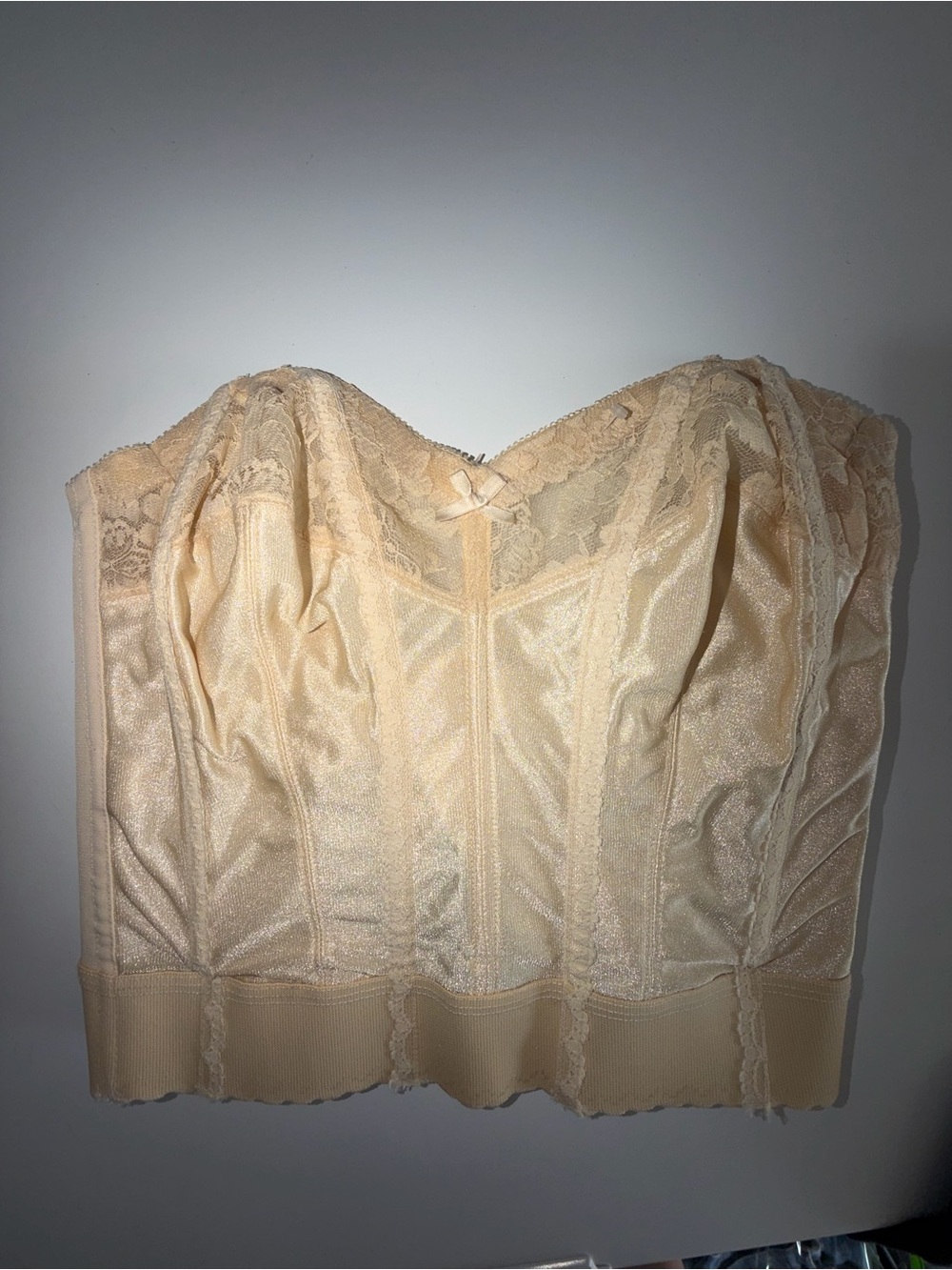 Vintage Wynette by Valmont Lace Longline Strapless Bra Bustier 36D Cream Nude